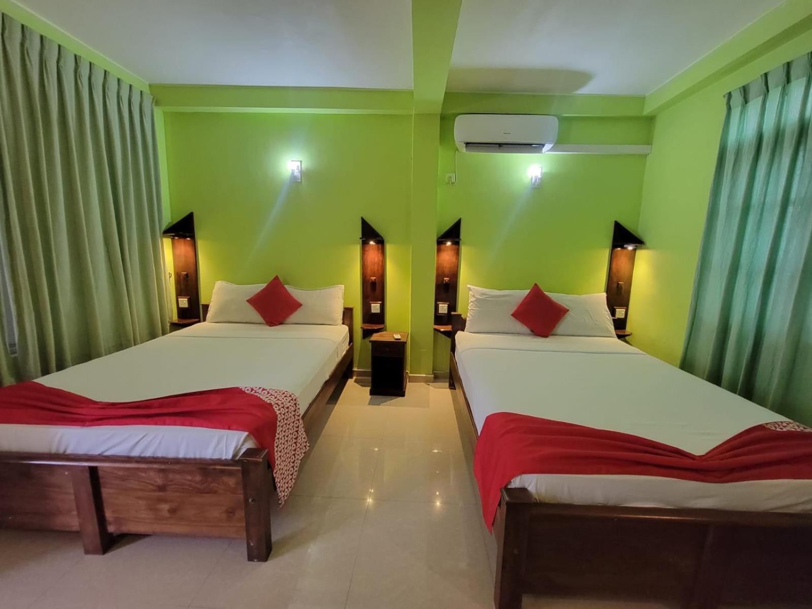 The Empyrean Airport Transit Hotel คาตุนายากา ภายนอก รูปภาพ
